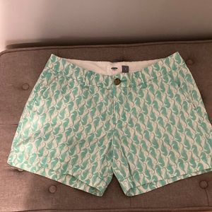 Old Navy seahorse print shorts size 4